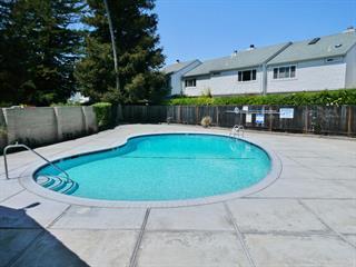 Detail Gallery Image 7 of 7 For 1470 42nd Ave #2,  Capitola,  CA 95010 - 2 Beds | 1 Baths