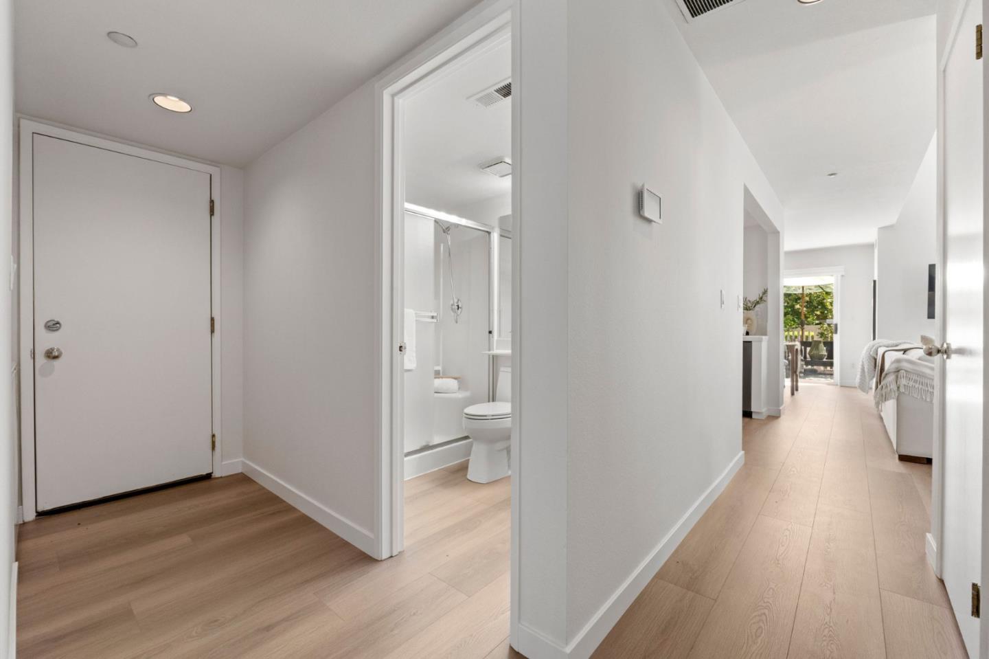Detail Gallery Image 21 of 59 For 6978 Gregorich Dr #F,  San Jose,  CA 95138 - 3 Beds | 3 Baths