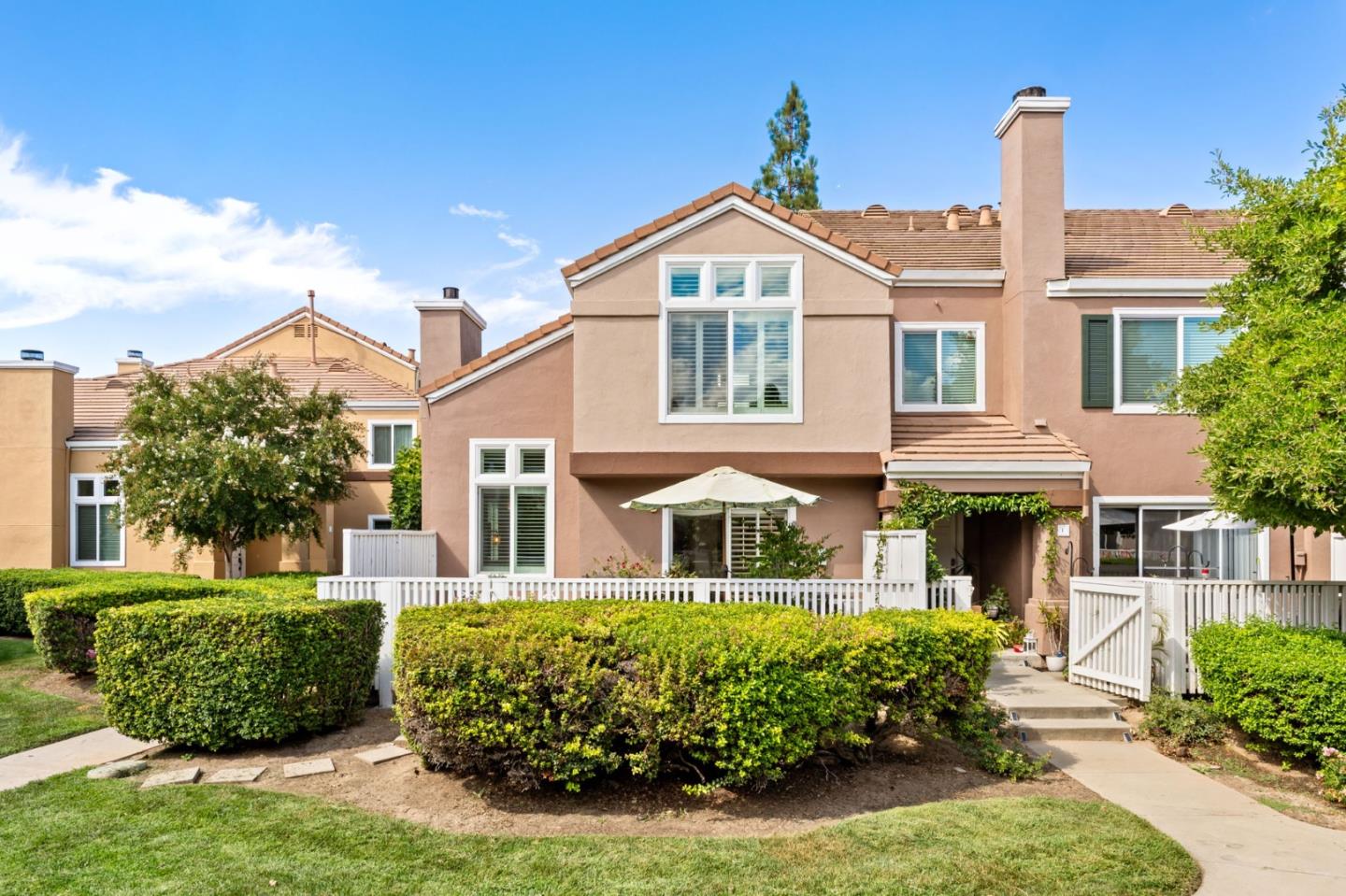 Detail Gallery Image 44 of 59 For 6978 Gregorich Dr #F,  San Jose,  CA 95138 - 3 Beds | 3 Baths