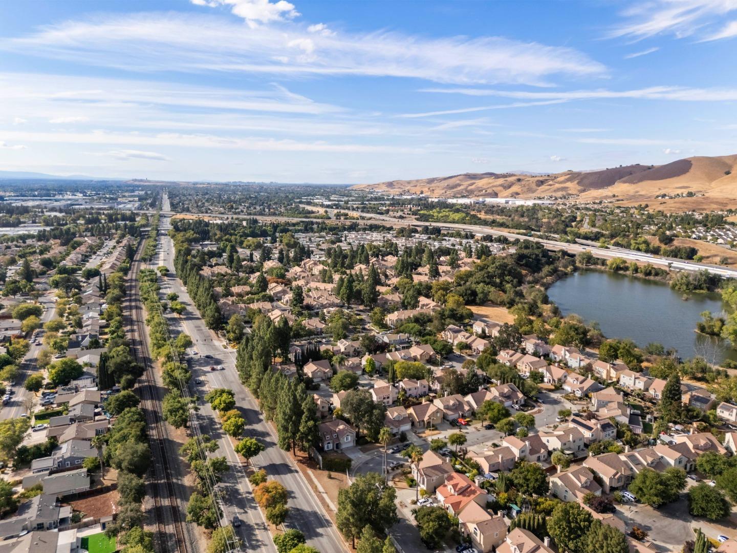 Detail Gallery Image 51 of 59 For 6978 Gregorich Dr #F,  San Jose,  CA 95138 - 3 Beds | 3 Baths