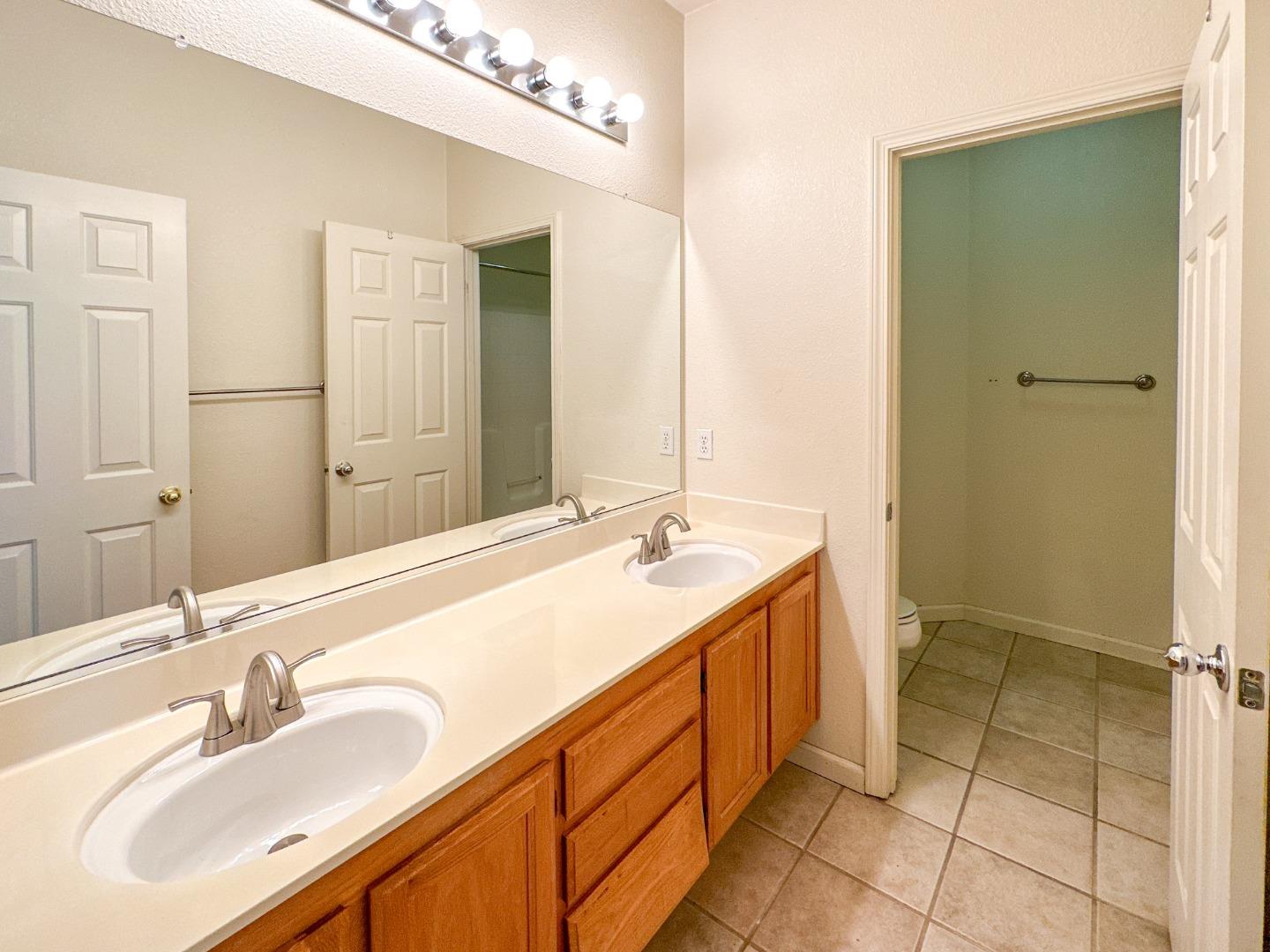 Detail Gallery Image 19 of 50 For 4305 Calsite Ct, Antioch,  CA 94509 - 4 Beds | 2/1 Baths