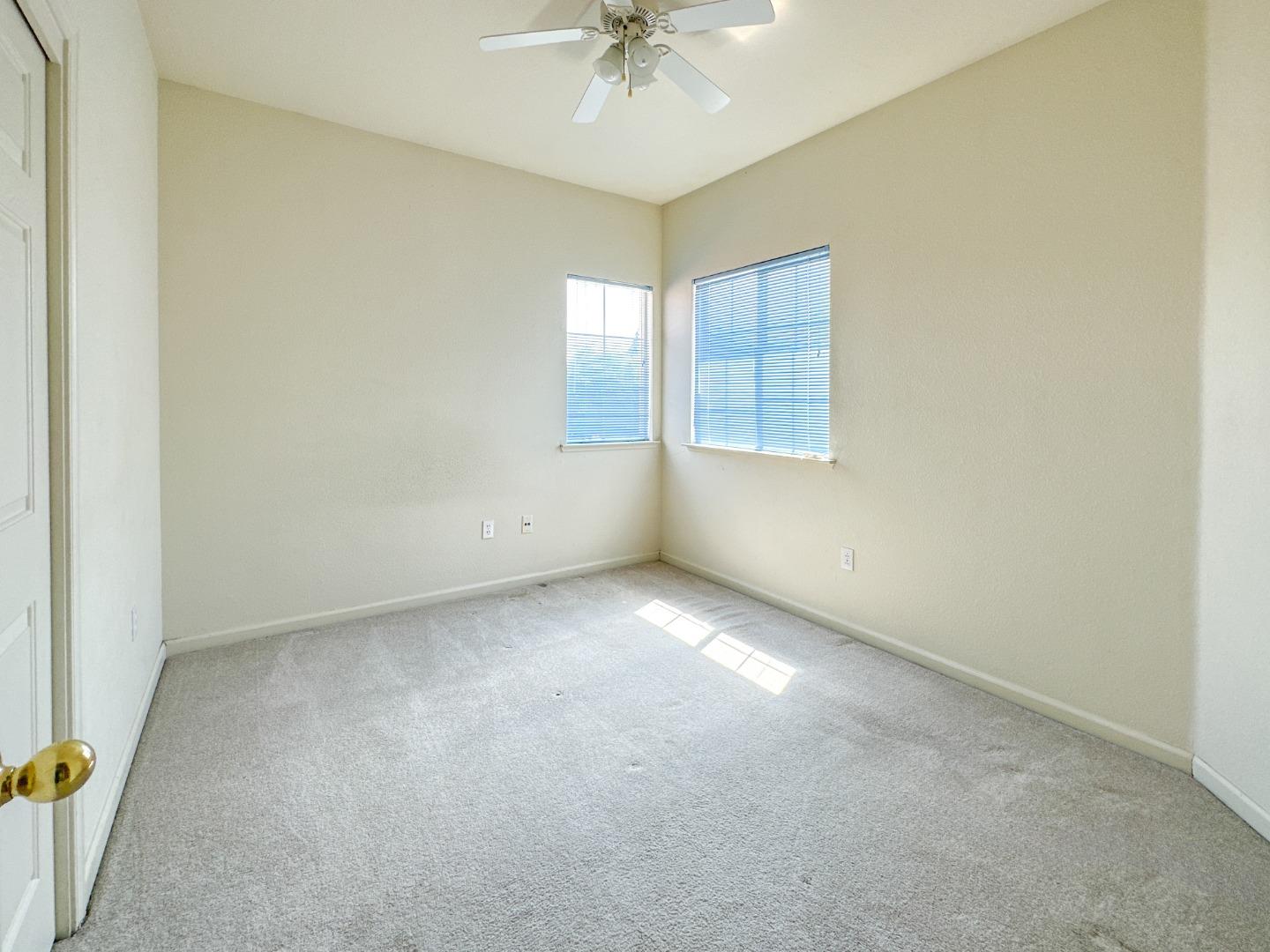 Detail Gallery Image 9 of 50 For 4305 Calsite Ct, Antioch,  CA 94509 - 4 Beds | 2/1 Baths