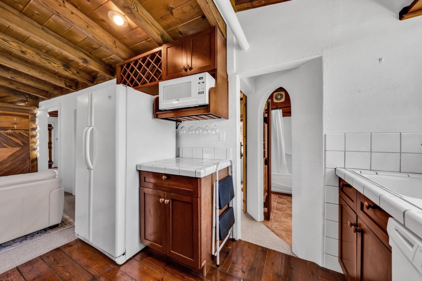 Detail Gallery Image 18 of 75 For 575 Dolores Ave, Half Moon Bay,  CA 94019 - 3 Beds | 3 Baths