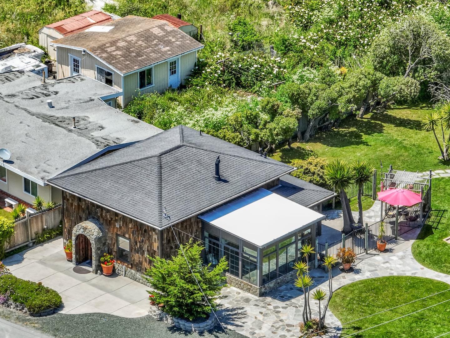 Detail Gallery Image 64 of 75 For 575 Dolores Ave, Half Moon Bay,  CA 94019 - 3 Beds | 3 Baths
