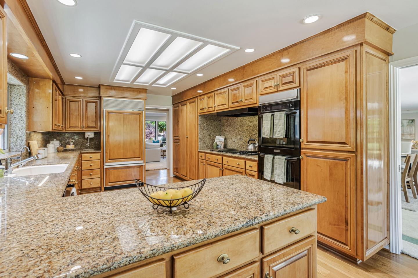 19680 VERSAILLES WAY, SARATOGA, CA 95070  Photo 12
