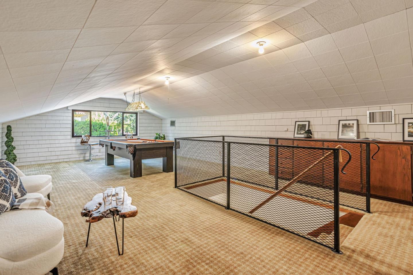 Detail Gallery Image 27 of 59 For 19680 Versailles Way, Saratoga,  CA 95070 - 4 Beds | 3/1 Baths