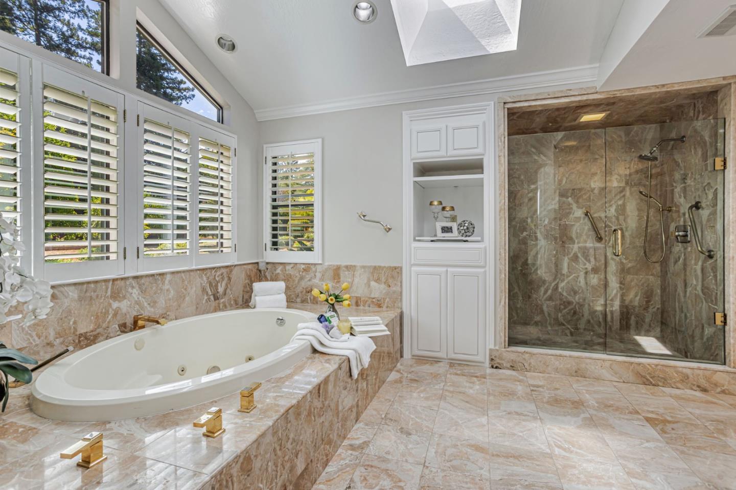 Detail Gallery Image 34 of 59 For 19680 Versailles Way, Saratoga,  CA 95070 - 4 Beds | 3/1 Baths