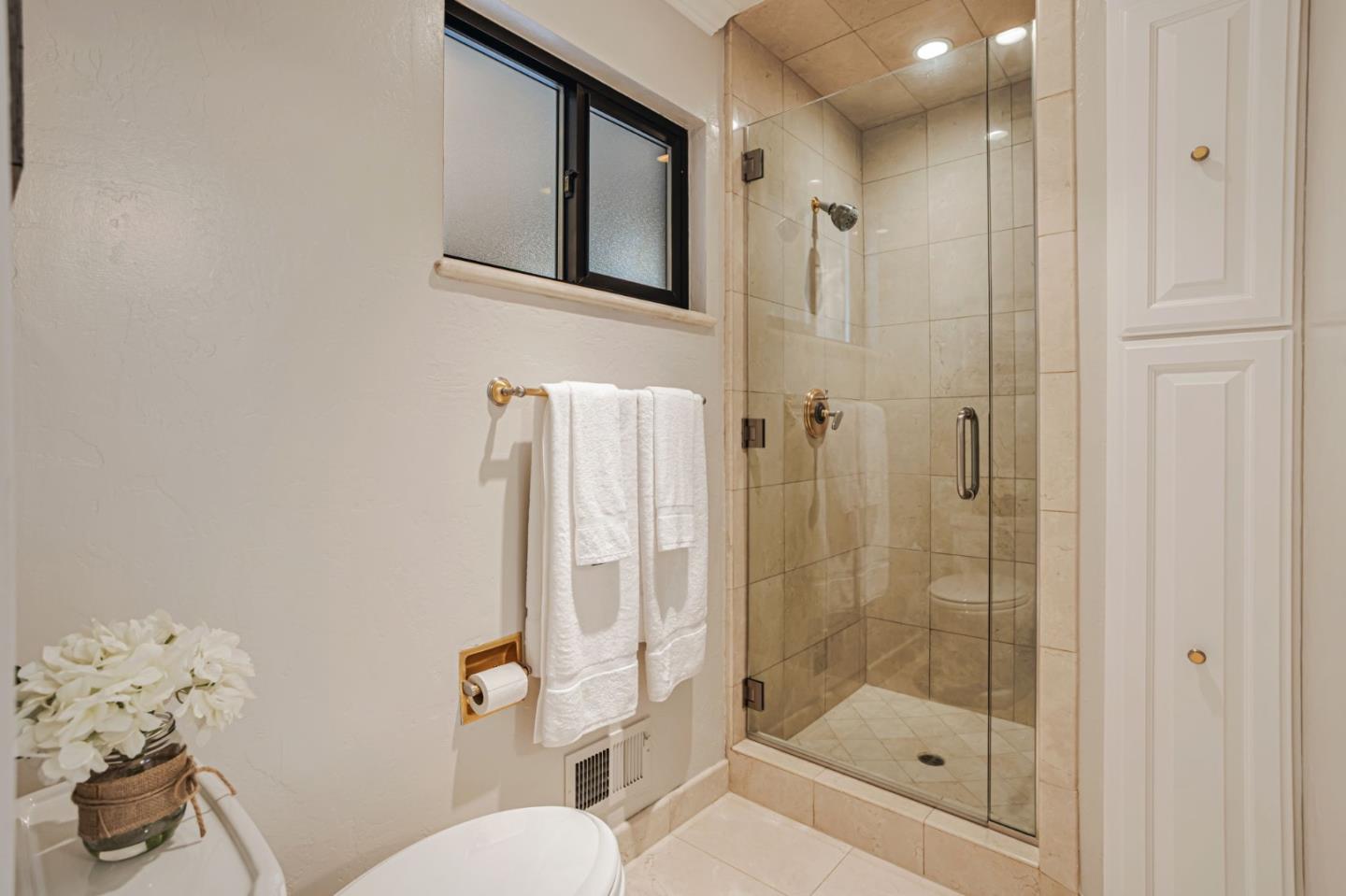 Detail Gallery Image 36 of 59 For 19680 Versailles Way, Saratoga,  CA 95070 - 4 Beds | 3/1 Baths
