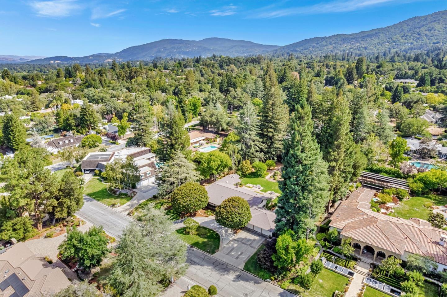 Detail Gallery Image 52 of 59 For 19680 Versailles Way, Saratoga,  CA 95070 - 4 Beds | 3/1 Baths