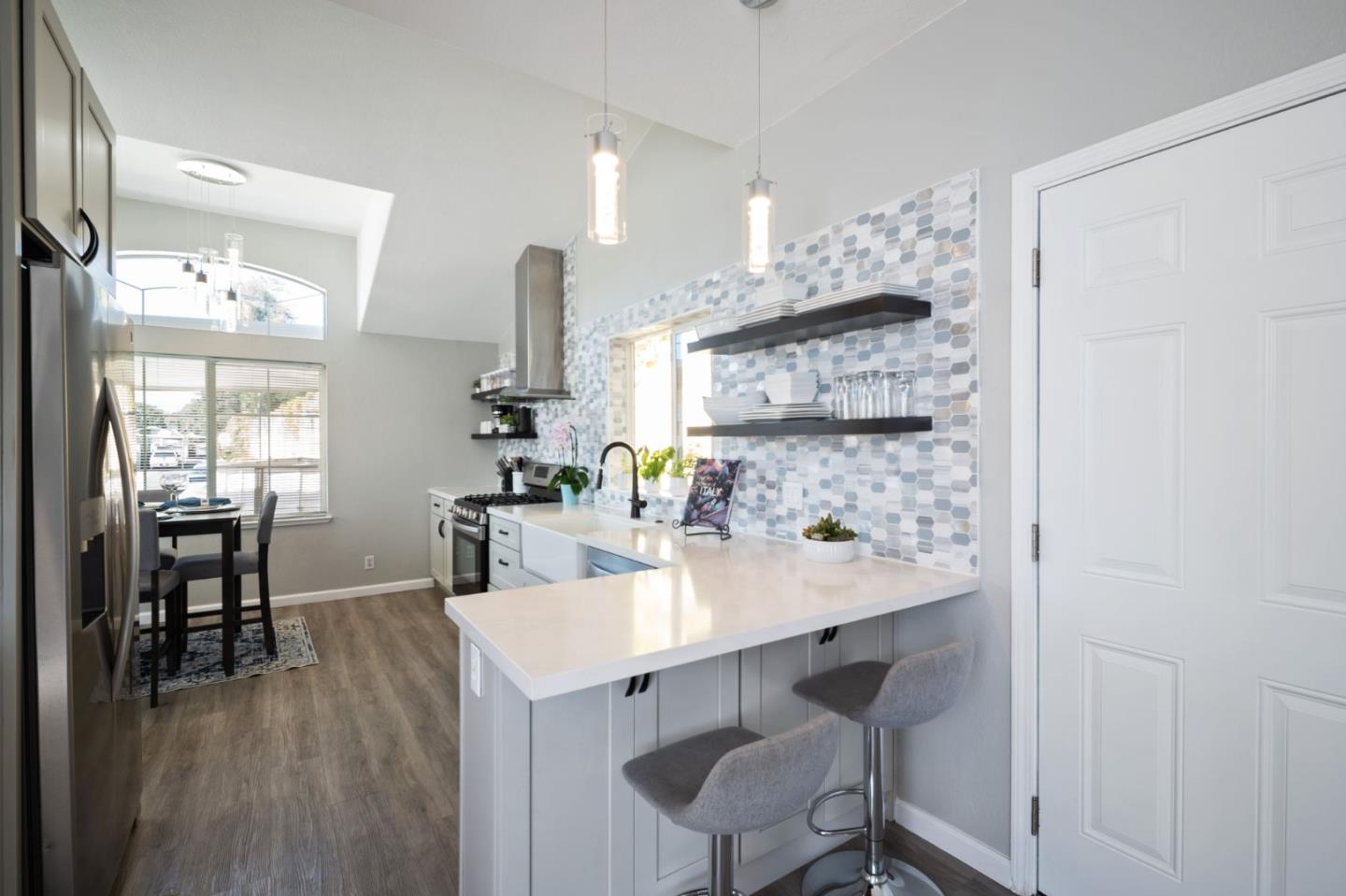 Detail Gallery Image 10 of 29 For 5450 Monterey 54a,  San Jose,  CA 95111 - 3 Beds | 2 Baths