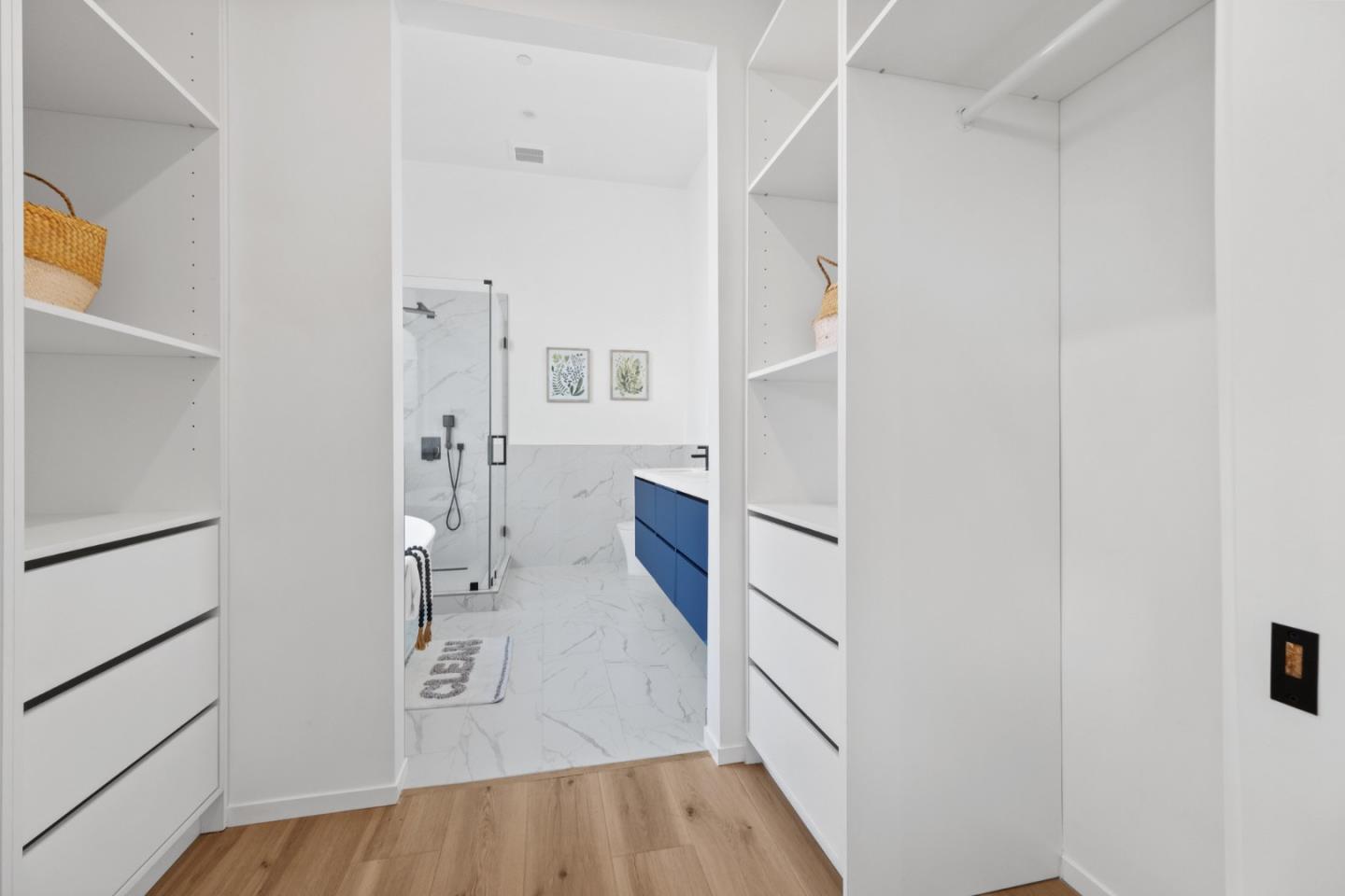 Detail Gallery Image 25 of 49 For 15729 Linda Ave, Los Gatos,  CA 95032 - 4 Beds | 3/1 Baths