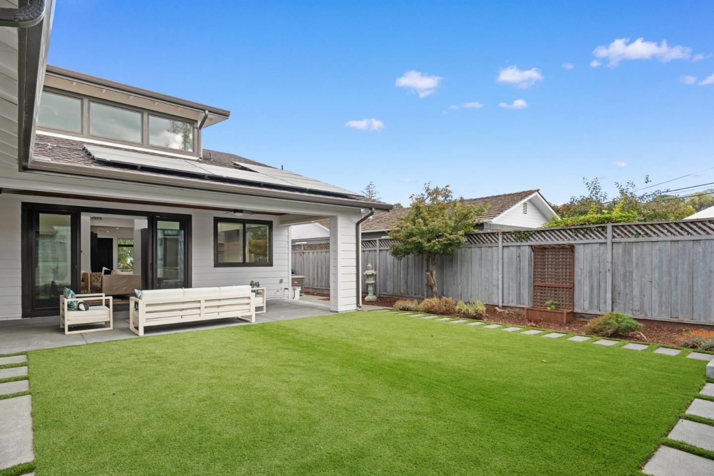 Detail Gallery Image 38 of 49 For 15729 Linda Ave, Los Gatos,  CA 95032 - 4 Beds | 3/1 Baths