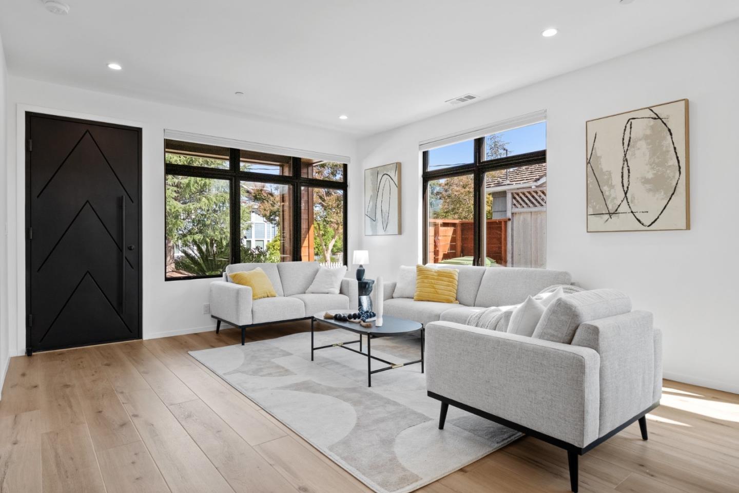 Detail Gallery Image 4 of 49 For 15729 Linda Ave, Los Gatos,  CA 95032 - 4 Beds | 3/1 Baths