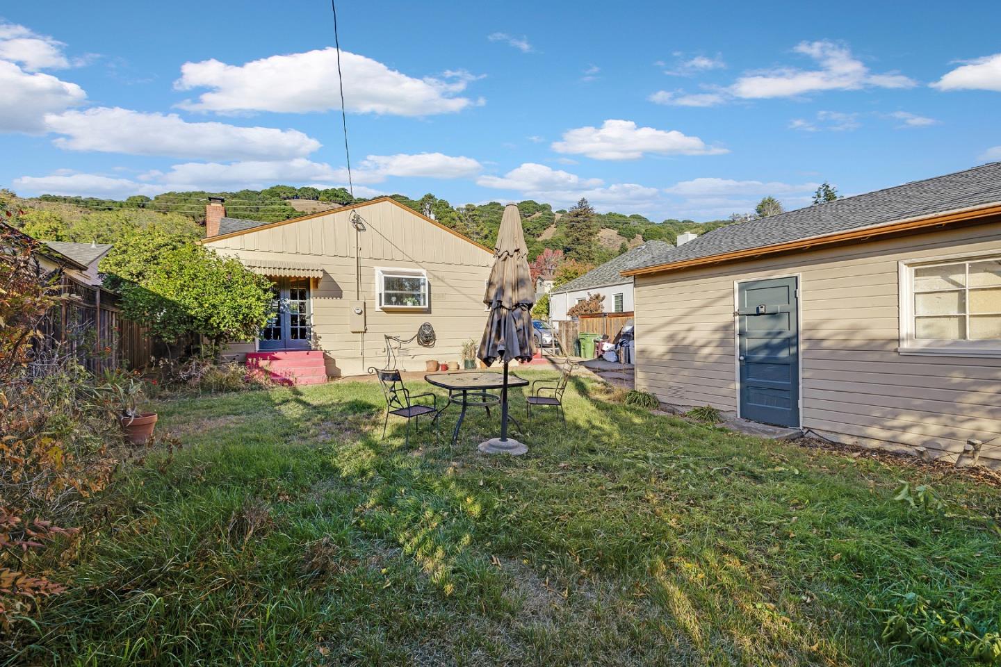 Detail Gallery Image 29 of 31 For 162 Covington St, Oakland,  CA 94605 - 2 Beds | 1 Baths