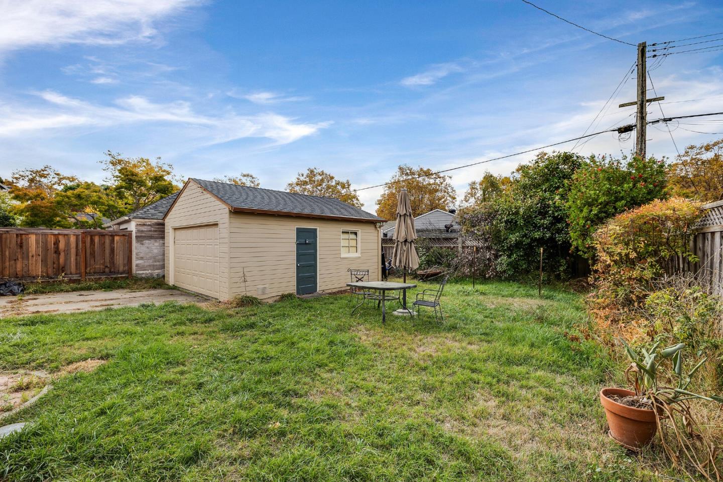 Detail Gallery Image 31 of 31 For 162 Covington St, Oakland,  CA 94605 - 2 Beds | 1 Baths