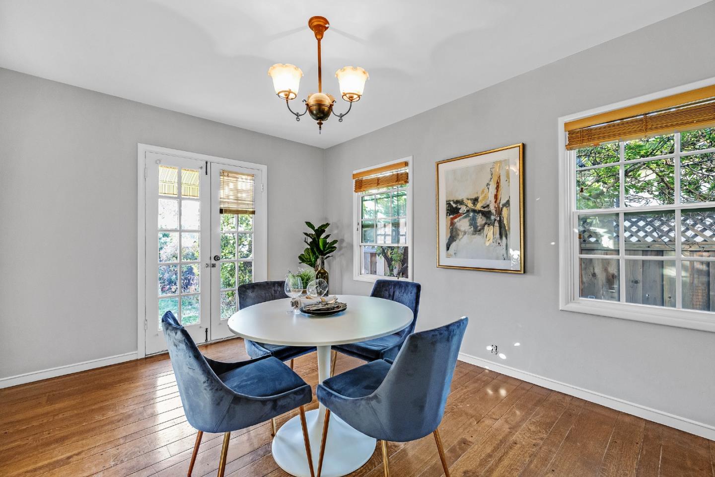 Detail Gallery Image 9 of 31 For 162 Covington St, Oakland,  CA 94605 - 2 Beds | 1 Baths