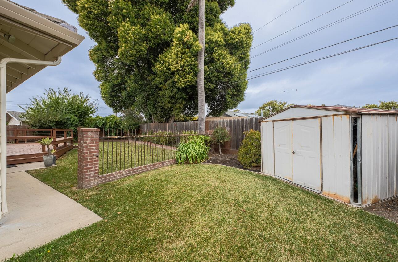 Detail Gallery Image 34 of 34 For 786 Bellarmine Dr, Salinas,  CA 93901 - 4 Beds | 2 Baths