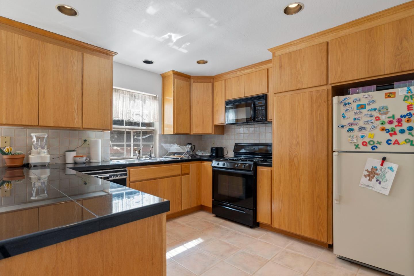 Detail Gallery Image 10 of 35 For 225 White Rock Rd, Los Gatos,  CA 95033 - 3 Beds | 2 Baths