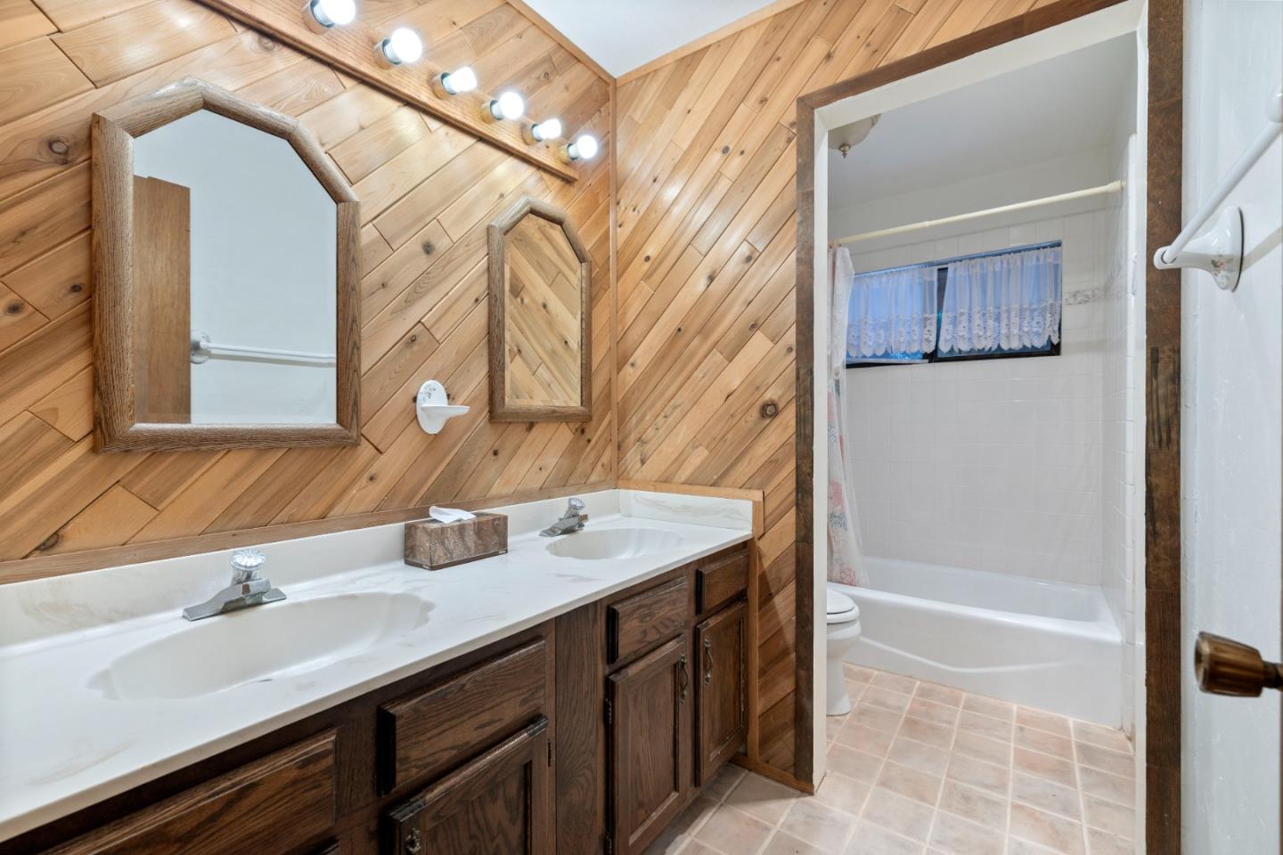 Detail Gallery Image 19 of 35 For 225 White Rock Rd, Los Gatos,  CA 95033 - 3 Beds | 2 Baths