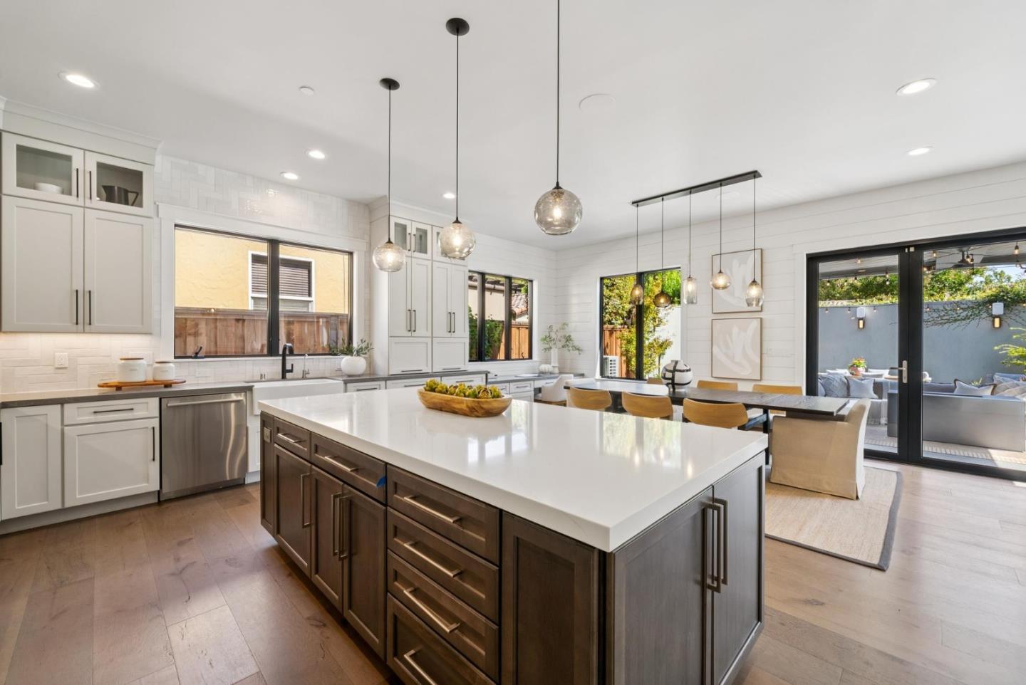 Detail Gallery Image 18 of 90 For 898 Jansen Ave, San Jose,  CA 95125 - 6 Beds | 5/1 Baths