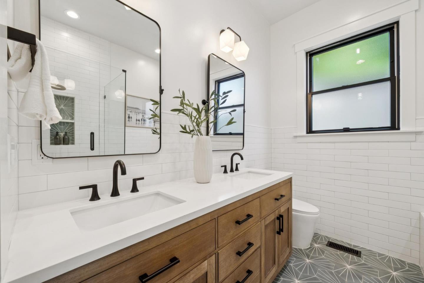 Detail Gallery Image 30 of 90 For 898 Jansen Ave, San Jose,  CA 95125 - 6 Beds | 5/1 Baths
