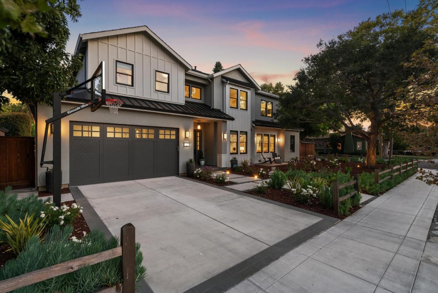 Detail Gallery Image 4 of 90 For 898 Jansen Ave, San Jose,  CA 95125 - 6 Beds | 5/1 Baths