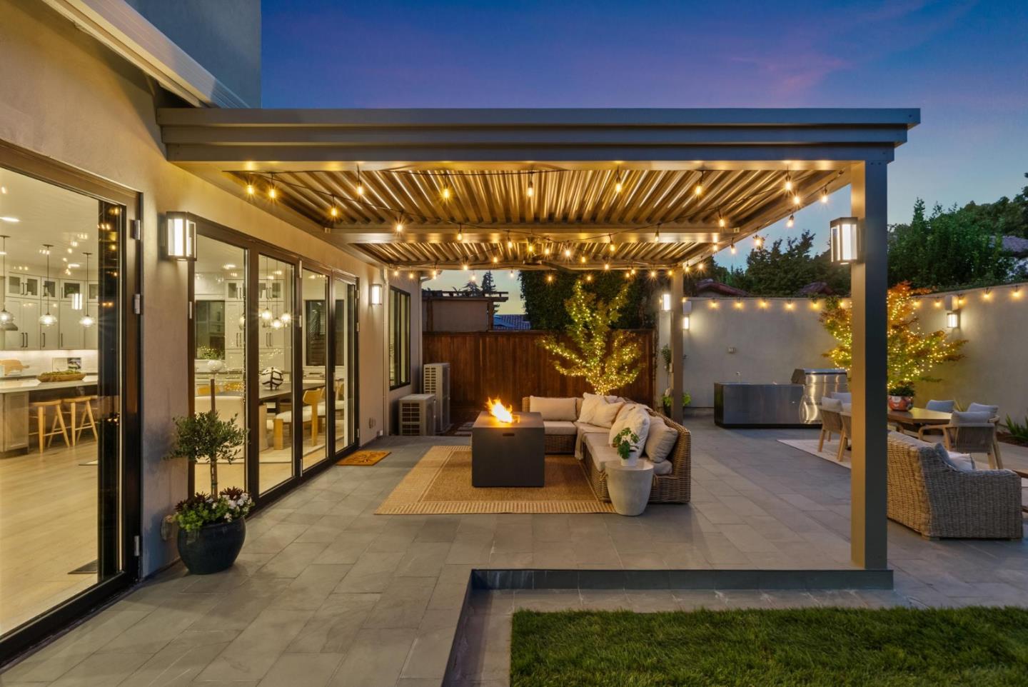 Detail Gallery Image 57 of 90 For 898 Jansen Ave, San Jose,  CA 95125 - 6 Beds | 5/1 Baths