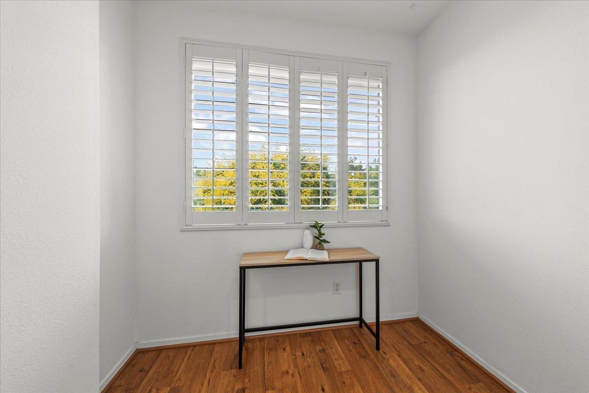 Detail Gallery Image 15 of 34 For 1083 Esparanza Way, San Jose,  CA 95138 - 1 Beds | 1/1 Baths