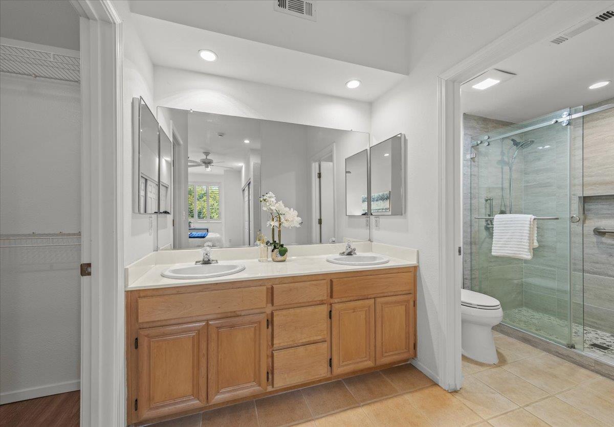 Detail Gallery Image 17 of 34 For 1083 Esparanza Way, San Jose,  CA 95138 - 1 Beds | 1/1 Baths