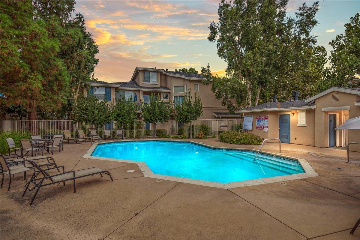 Detail Gallery Image 25 of 34 For 1083 Esparanza Way, San Jose,  CA 95138 - 1 Beds | 1/1 Baths