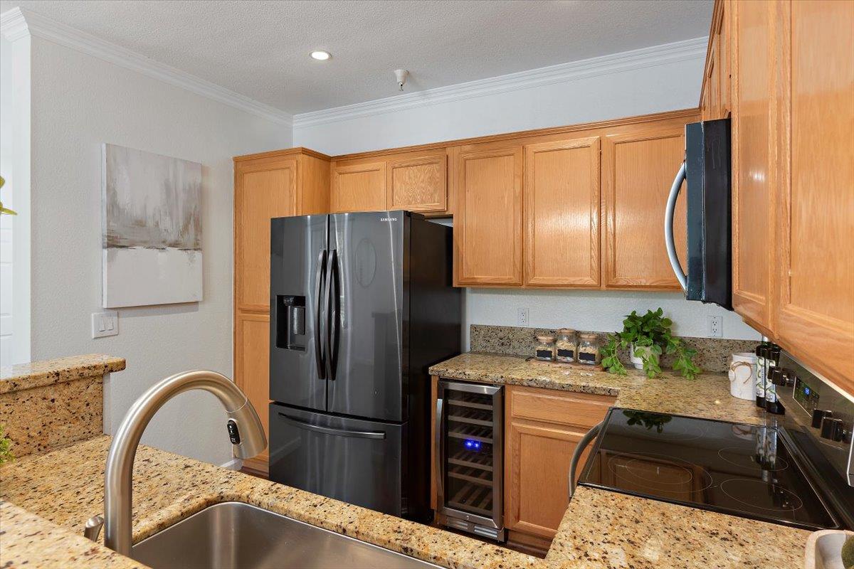 Detail Gallery Image 14 of 35 For 250 Santa Fe Ter #128,  Sunnyvale,  CA 94085 - 3 Beds | 2 Baths