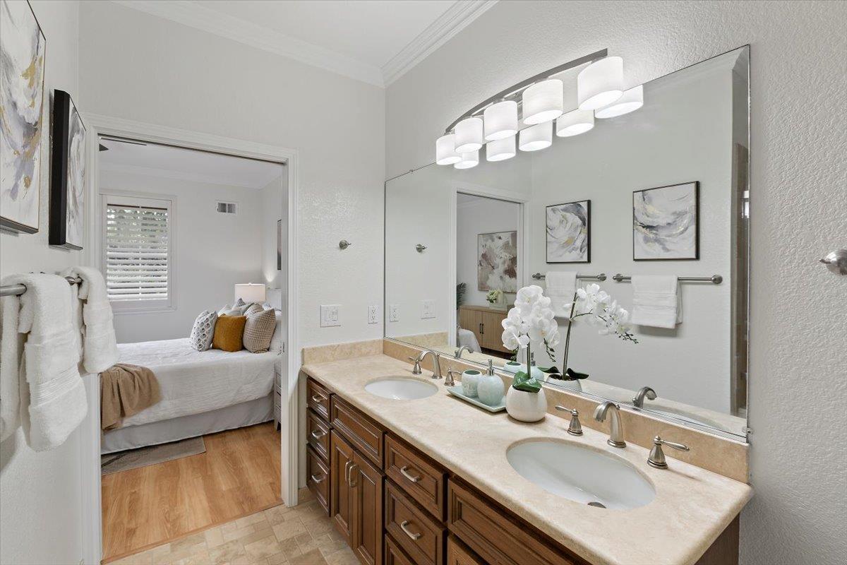 Detail Gallery Image 20 of 35 For 250 Santa Fe Ter #128,  Sunnyvale,  CA 94085 - 3 Beds | 2 Baths