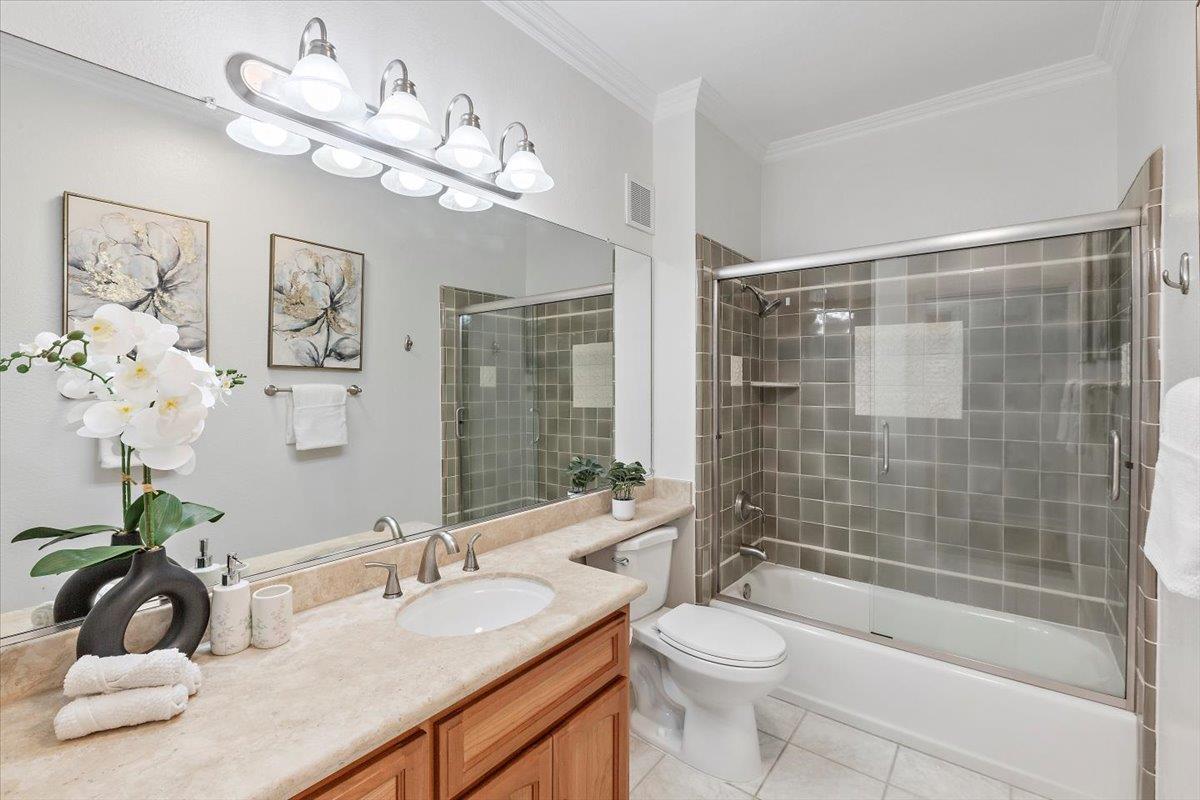 Detail Gallery Image 23 of 35 For 250 Santa Fe Ter #128,  Sunnyvale,  CA 94085 - 3 Beds | 2 Baths