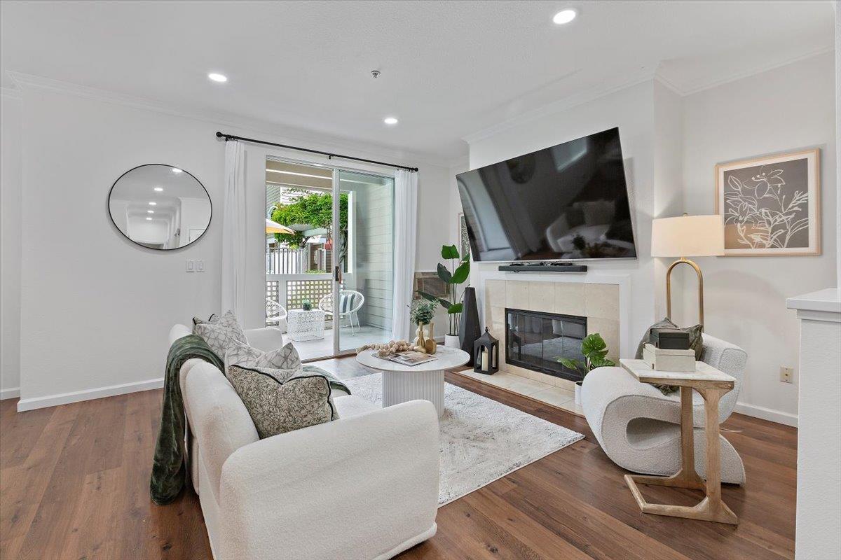 Detail Gallery Image 6 of 35 For 250 Santa Fe Ter #128,  Sunnyvale,  CA 94085 - 3 Beds | 2 Baths