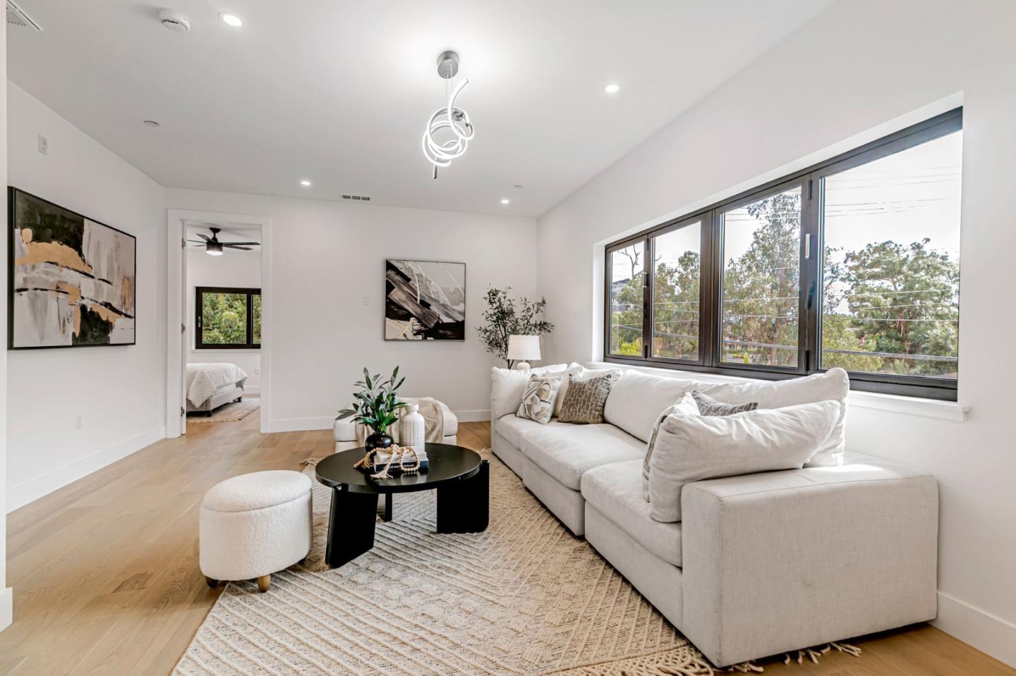 Detail Gallery Image 16 of 53 For 665 Hawthorne Ave, Campbell,  CA 95008 - 5 Beds | 5 Baths