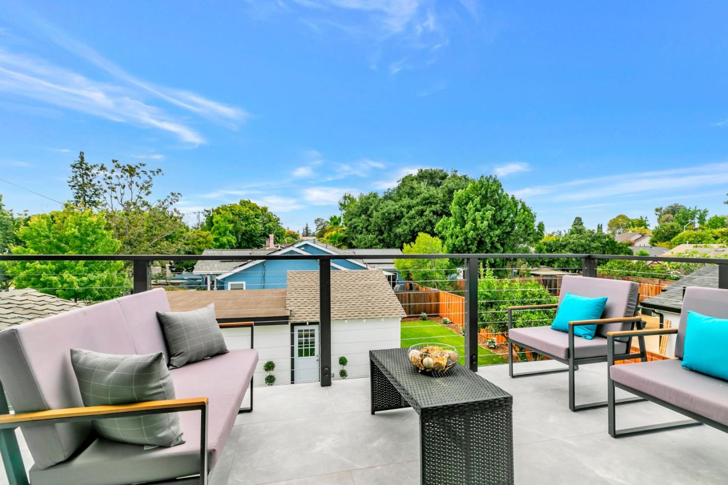 Detail Gallery Image 25 of 53 For 665 Hawthorne Ave, Campbell,  CA 95008 - 5 Beds | 5 Baths