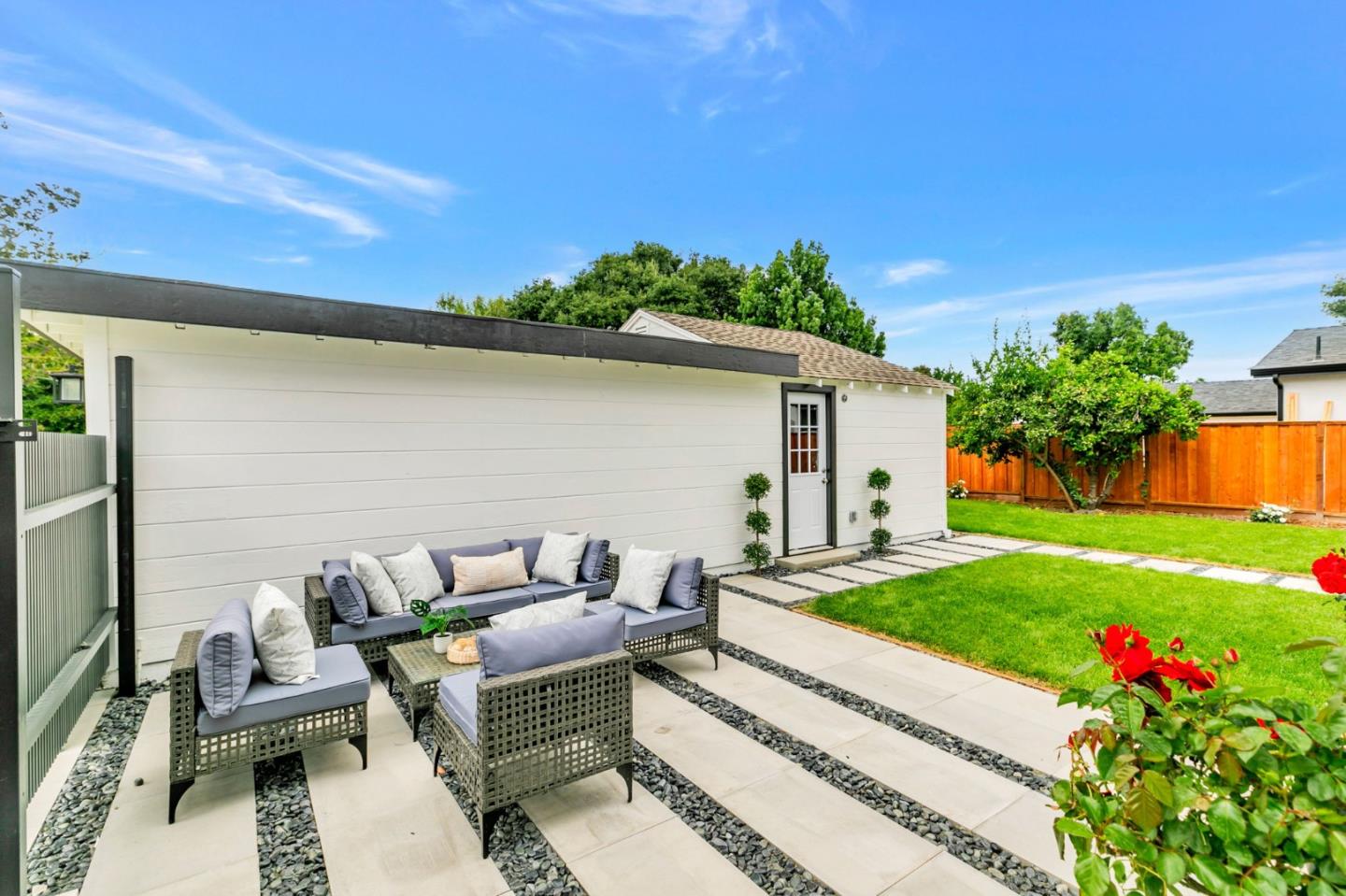 Detail Gallery Image 35 of 53 For 665 Hawthorne Ave, Campbell,  CA 95008 - 5 Beds | 5 Baths