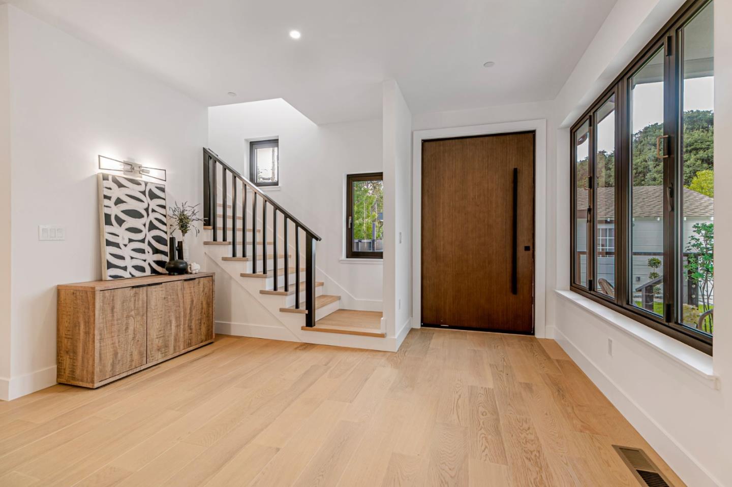 Detail Gallery Image 5 of 53 For 665 Hawthorne Ave, Campbell,  CA 95008 - 5 Beds | 5 Baths