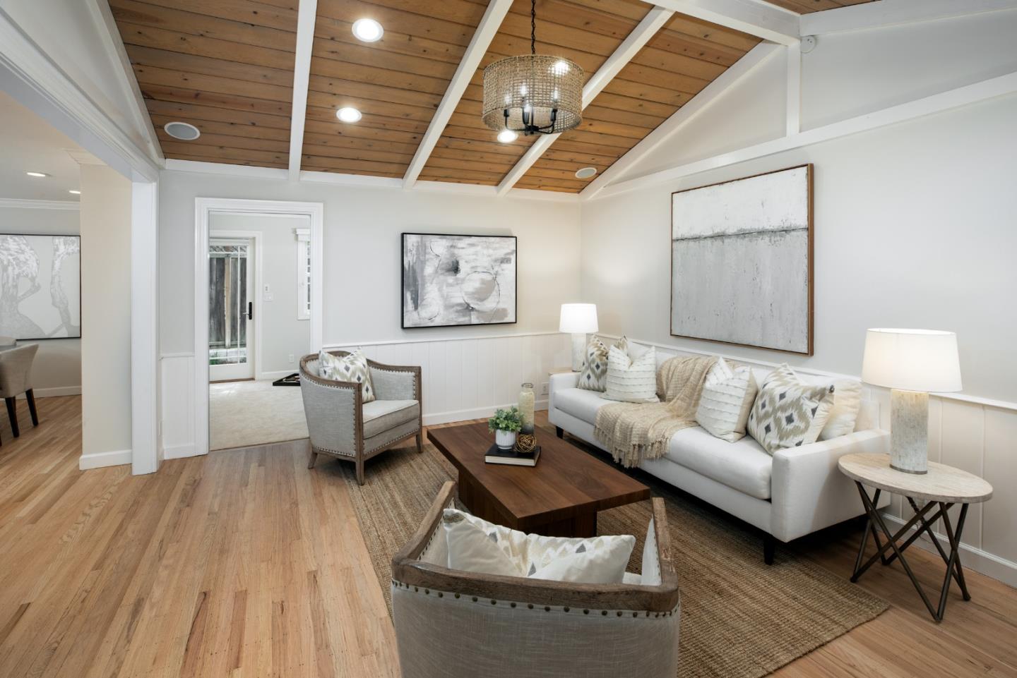 Detail Gallery Image 3 of 37 For 206 Thomas Dr, Los Gatos,  CA 95032 - 3 Beds | 2 Baths