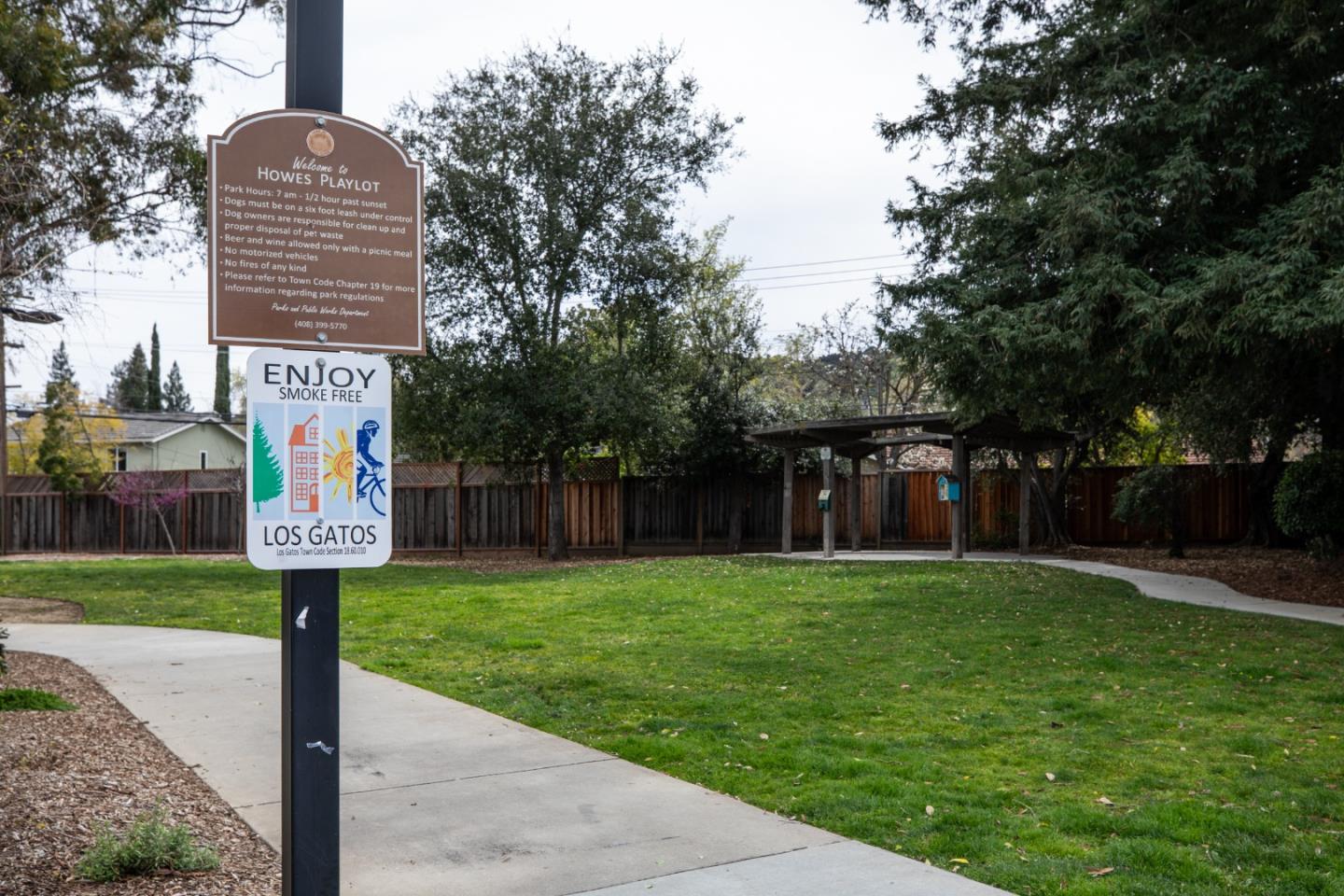 Detail Gallery Image 36 of 37 For 206 Thomas Dr, Los Gatos,  CA 95032 - 3 Beds | 2 Baths
