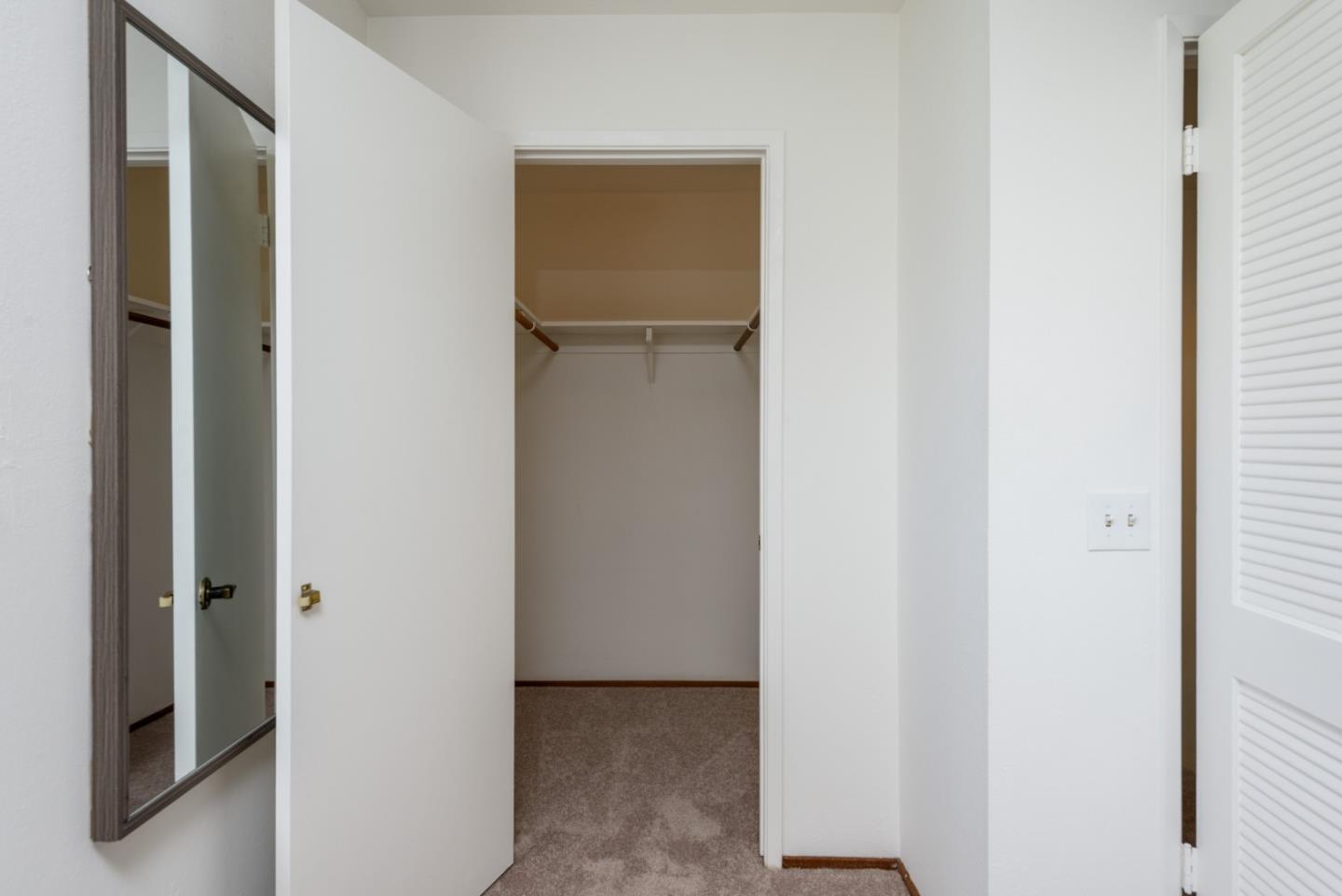 Detail Gallery Image 11 of 25 For 1029 Suzanne Ct, Half Moon Bay,  CA 94019 - 3 Beds | 1/1 Baths