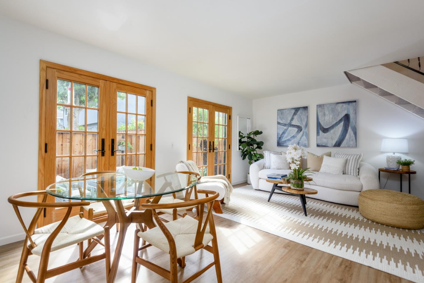 Detail Gallery Image 4 of 25 For 1029 Suzanne Ct, Half Moon Bay,  CA 94019 - 3 Beds | 1/1 Baths