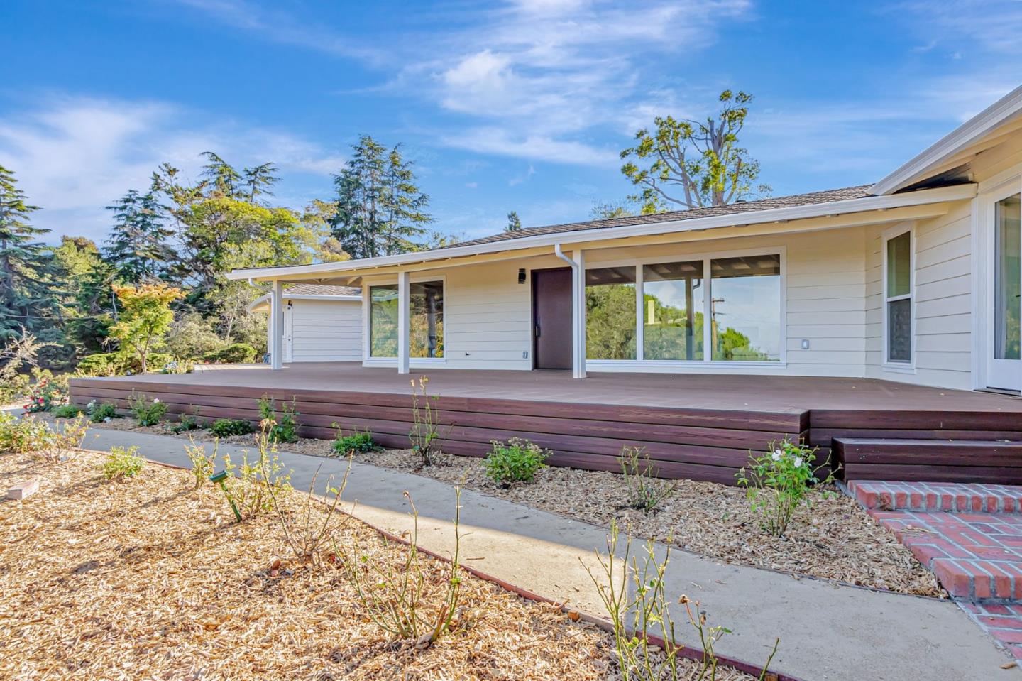 Detail Gallery Image 1 of 29 For 510 Woodside Dr, Woodside,  CA 94062 - 3 Beds | 3/1 Baths