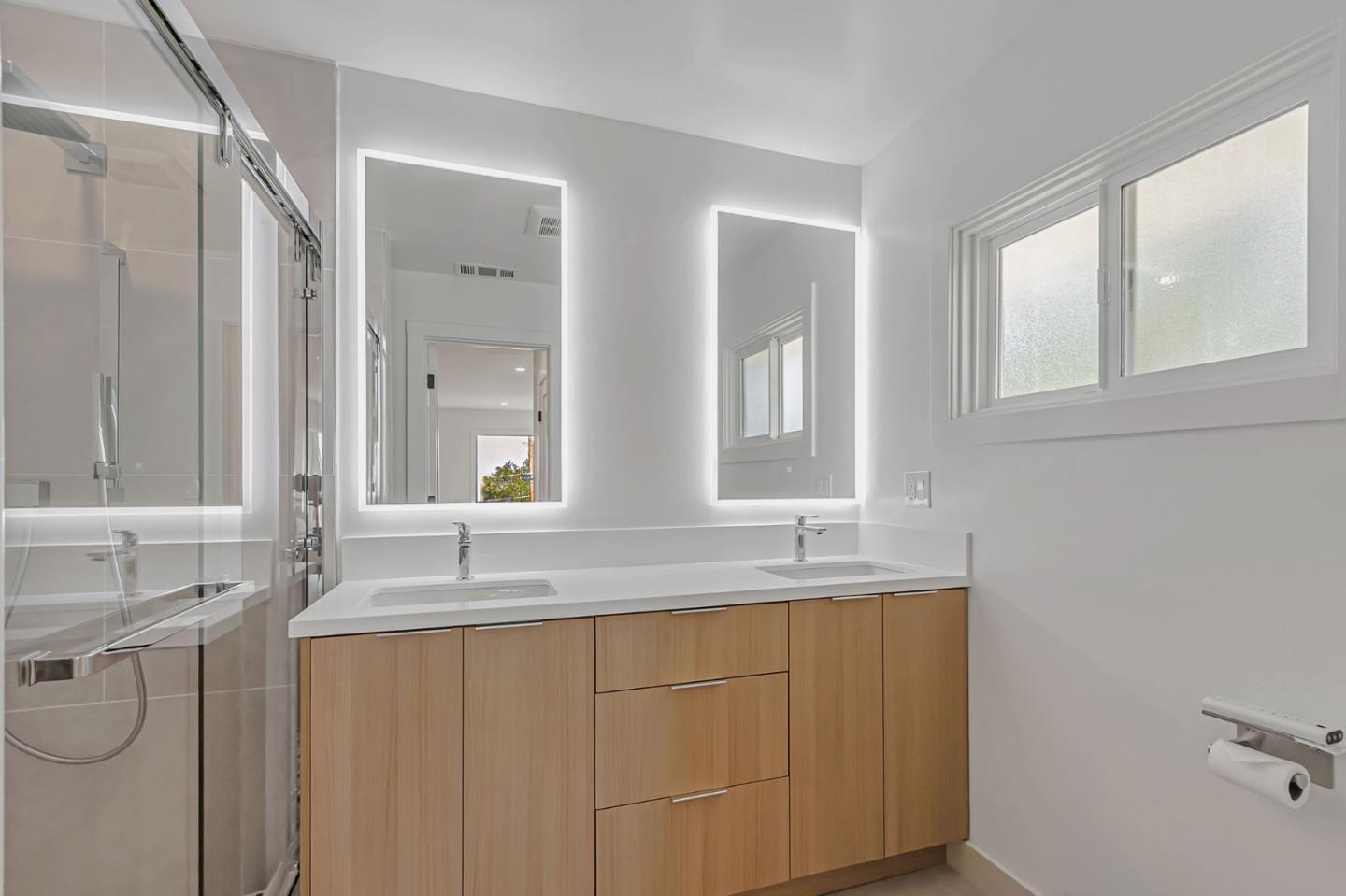 Detail Gallery Image 18 of 29 For 510 Woodside Dr, Woodside,  CA 94062 - 3 Beds | 3/1 Baths