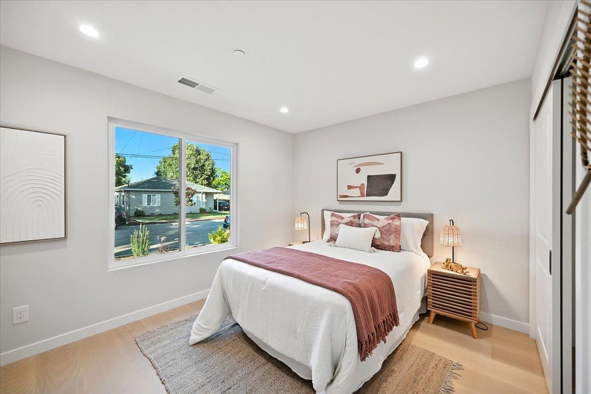 Detail Gallery Image 18 of 26 For 486 Southwood Ave, Sunnyvale,  CA 94086 - 3 Beds | 2/1 Baths