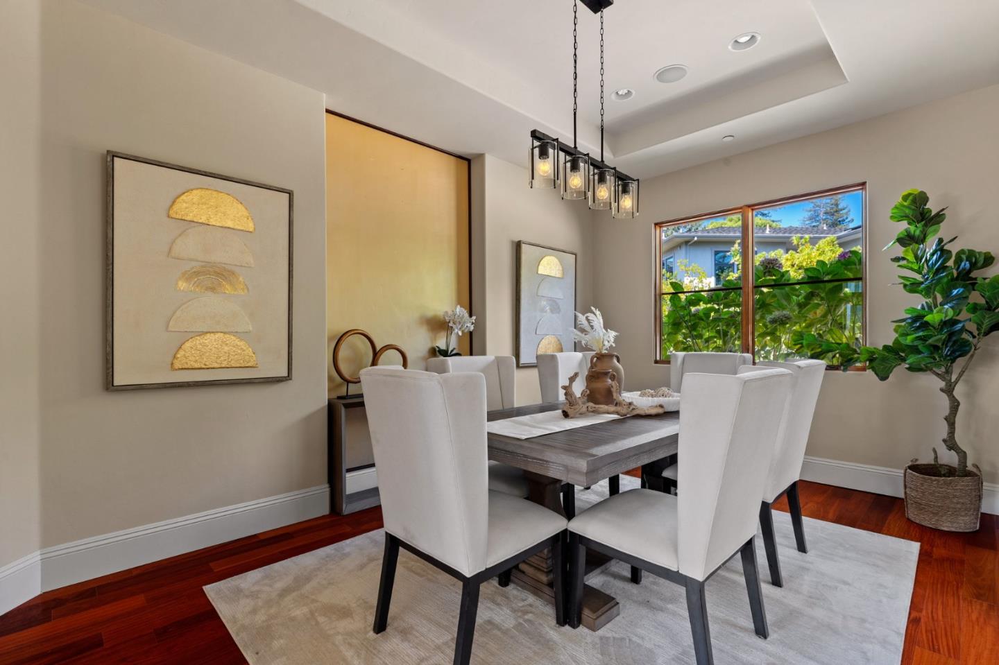 Detail Gallery Image 16 of 37 For 24570 Ruth Lee Ct, Los Altos,  CA 94024 - 5 Beds | 4/2 Baths