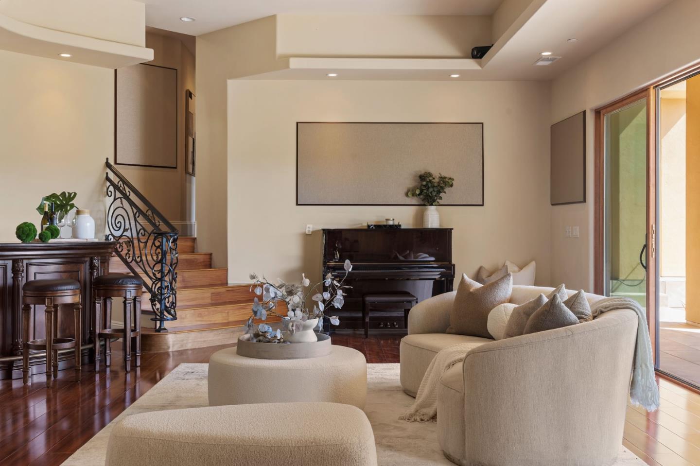 Detail Gallery Image 29 of 37 For 24570 Ruth Lee Ct, Los Altos,  CA 94024 - 5 Beds | 4/2 Baths