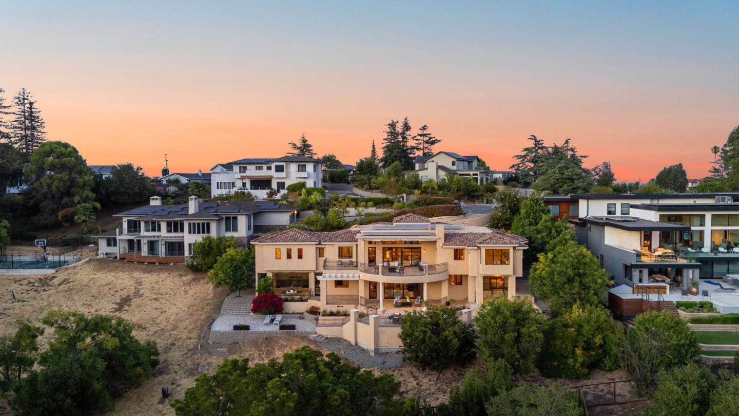 Detail Gallery Image 37 of 37 For 24570 Ruth Lee Ct, Los Altos,  CA 94024 - 5 Beds | 4/2 Baths