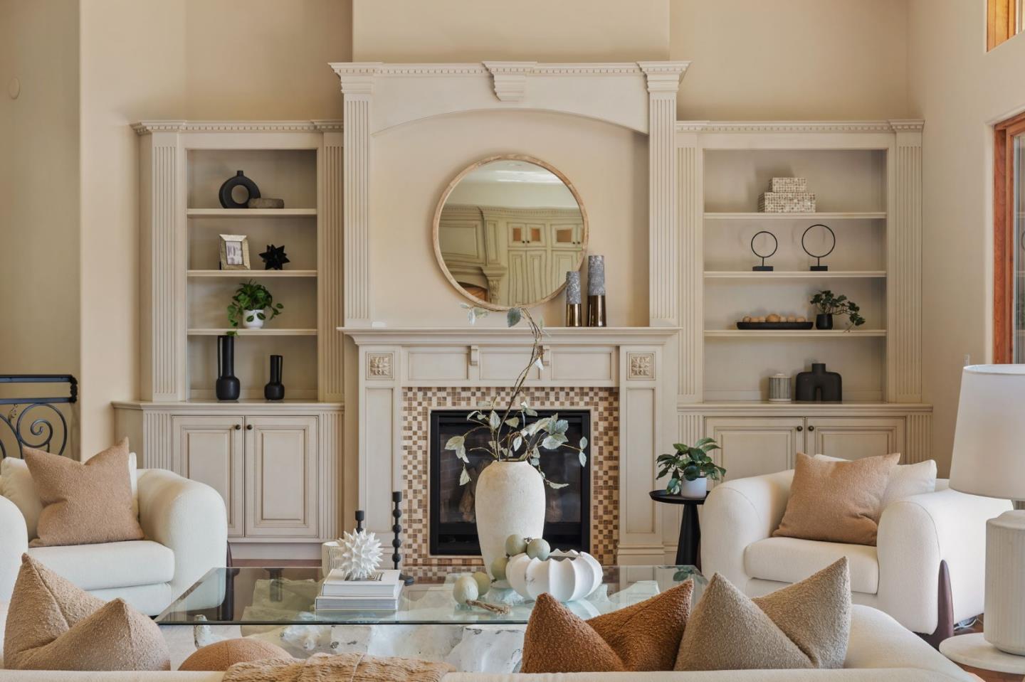 Detail Gallery Image 9 of 37 For 24570 Ruth Lee Ct, Los Altos,  CA 94024 - 5 Beds | 4/2 Baths