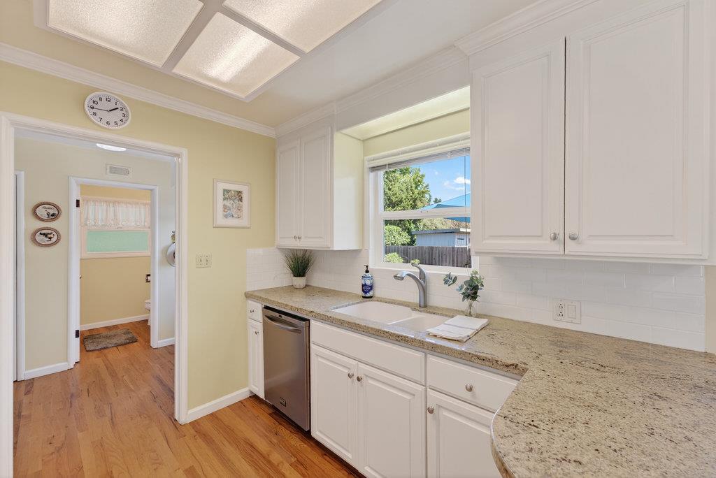 Detail Gallery Image 13 of 41 For 512 California Ave, Santa Cruz,  CA 95060 - 3 Beds | 2 Baths